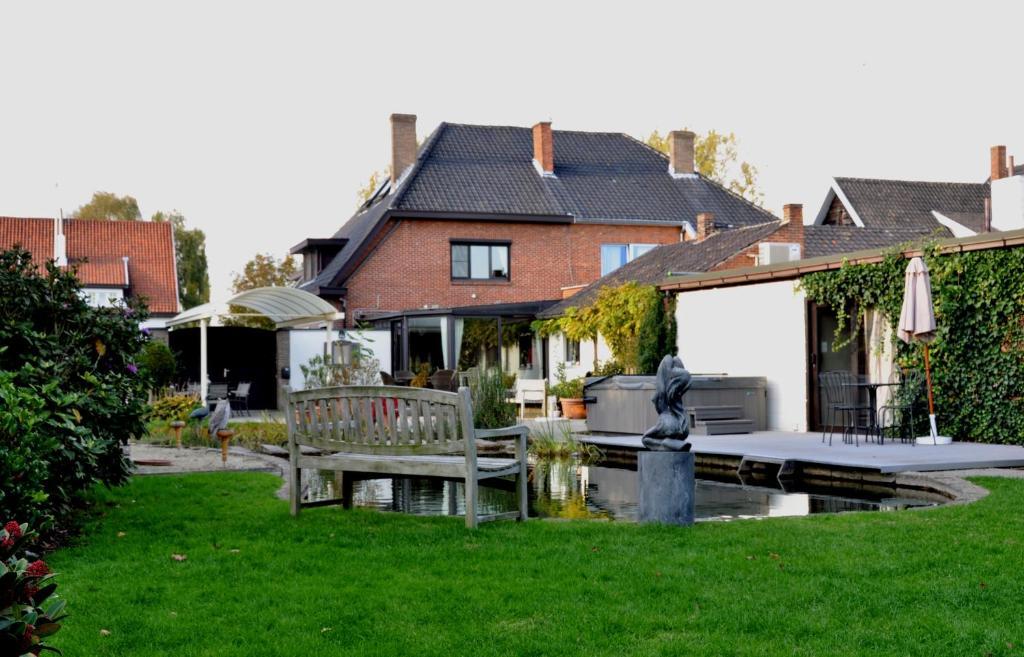 B&B 'T Solveldje Bilzen Eksteriør billede